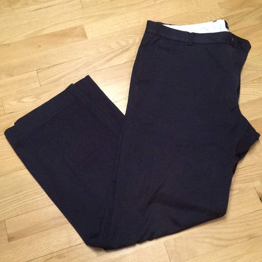 GAP 38 x 34 navy pin stripe dress pants